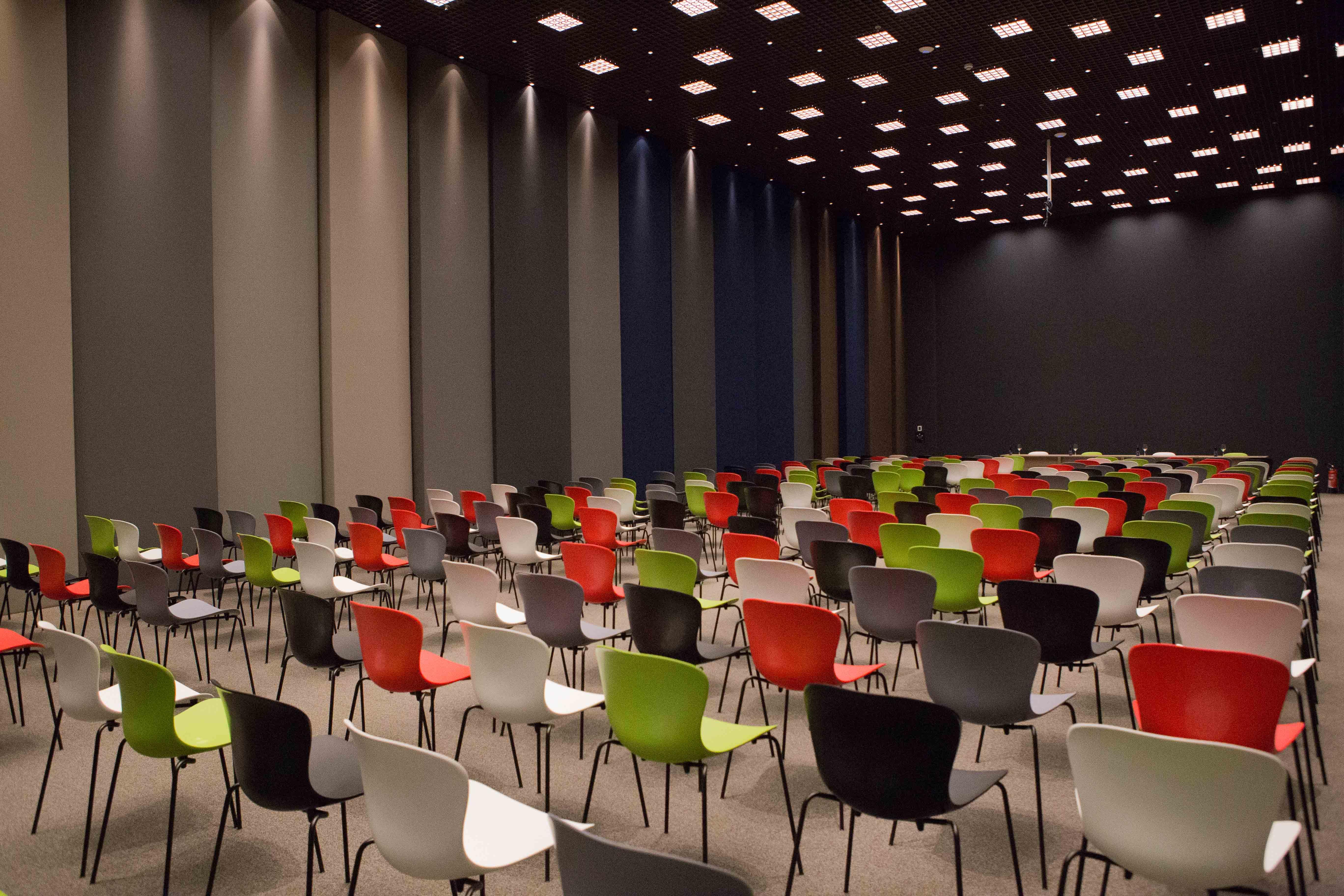 Wyndham Garden Convention Hotel